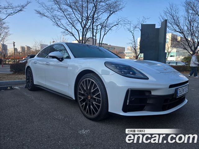 Porsche Panamera 2.9 AWD — пробег 3 100 км — фото 1 из 5
