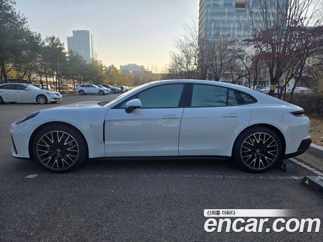 Porsche Panamera 2.9 AWD — пробег 3 100 км — фото 3 из 5