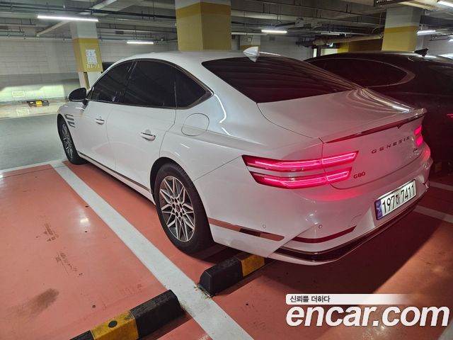 Genesis G80 Gasoline 2.5 Turbo 2WD — пробег 15 000 км — фото 4 из 5