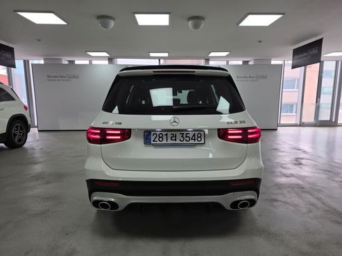 Mercedes-Benz GLB-Class AMG GLB35 4MATIC — пробег 2 732 км — фото 4 из 5