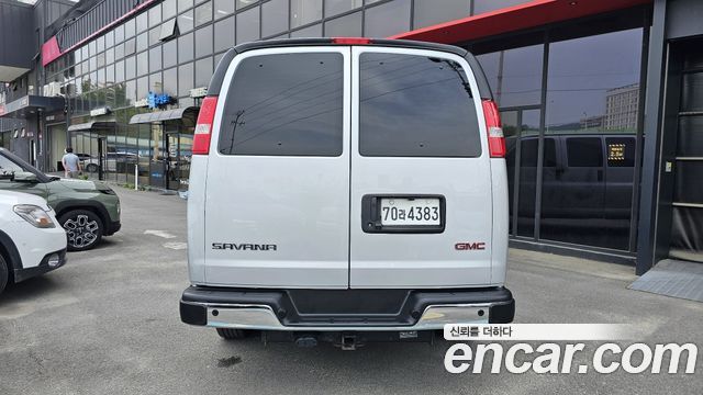 GMC Savana из Кореи Encar