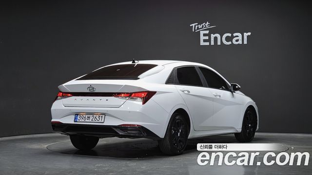 Hyundai AVANTE из Кореи Encar