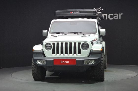 Jeep Wrangler 2.0 Overland 4Door — пробег 56 139 км — фото 3 из 5