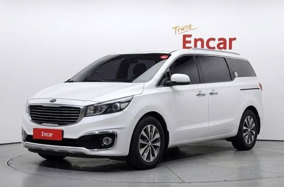 Kia Carnival 9-seater Luxury — пробег 290 333 км — фото 1 из 5