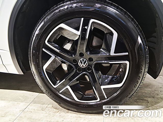Volkswagen Touareg 3.0 TDI Prestige — пробег 19 296 км — фото 5 из 5