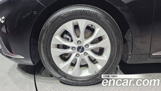 Kia K8 из Кореи Encar
