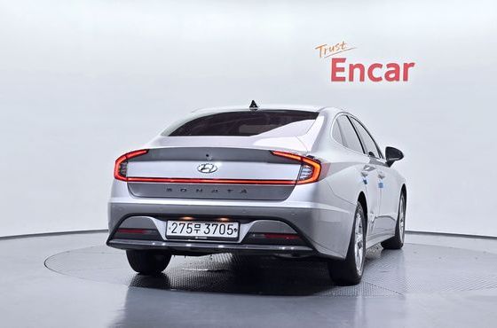Hyundai Sonata 2.0 LPG Smart — пробег 65 917 км — фото 4 из 5