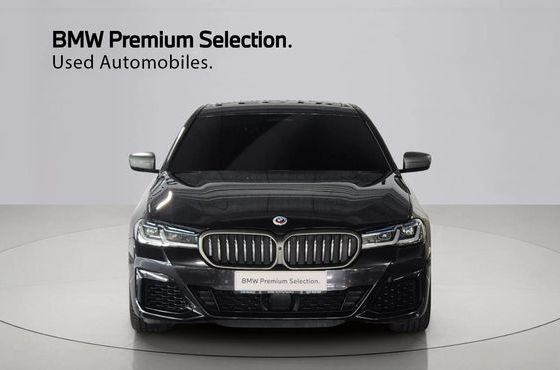 BMW 5-Series M550i xDrive — пробег 59 825 км — фото 3 из 5