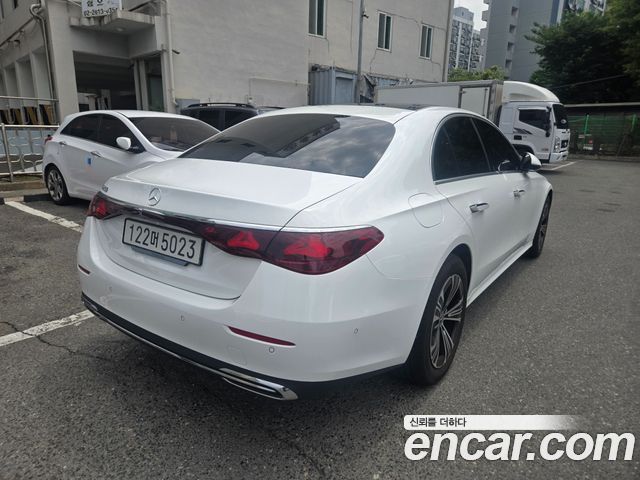 Mercedes-Benz E-Class из Кореи Encar