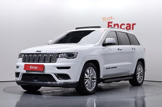 Jeep Cherokee 3.0 Diesel Overland Summit WK2 — пробег 167 868 км — фото 1 из 5