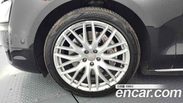 Audi A8 из Кореи Encar
