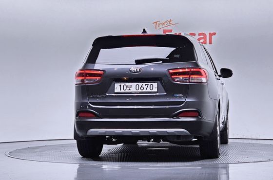Kia Sorento Diesel 2.0 2WD Noblesse — пробег 138 234 км — фото 4 из 5