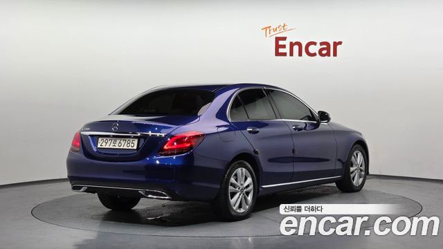 Mercedes-Benz C-Class из Кореи Encar