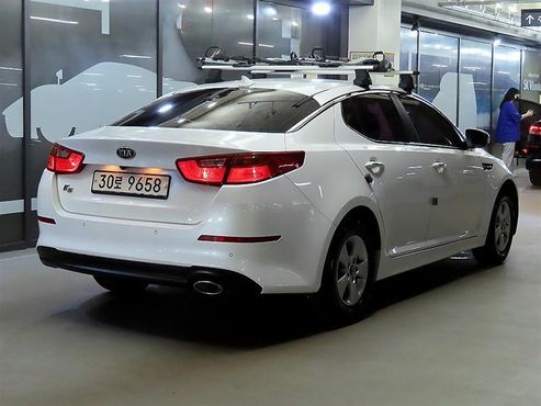 Kia K5 LPI Deluxe — пробег 96 677 км — фото 2 из 5