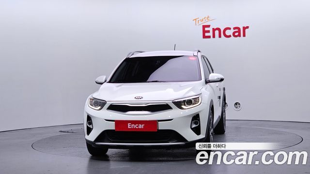 Kia Stonic из Кореи Encar