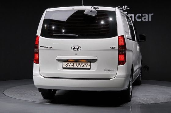 Hyundai Starex Van 5-Seater Smart — пробег 17 085 км — фото 4 из 5