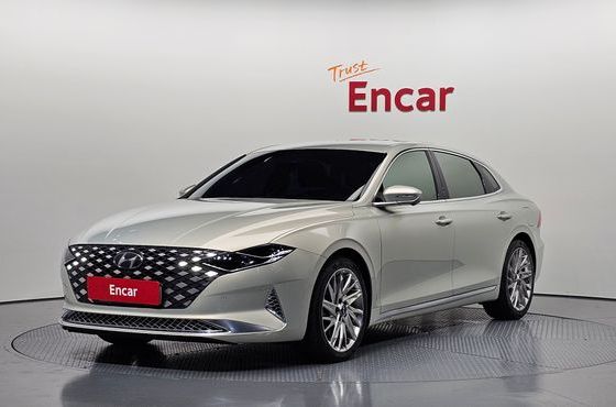 Hyundai Grandeur 3.3 Calligraphy — пробег 65 346 км — фото 1 из 5