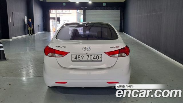 Hyundai AVANTE из Кореи Encar