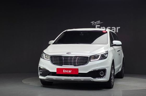 Kia Carnival 9-seater Prestige — пробег 148 089 км — фото 3 из 5