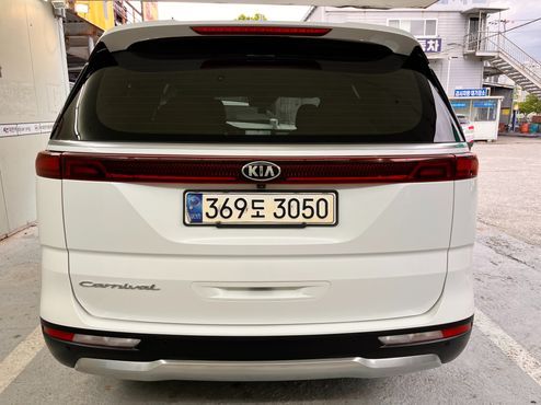 Kia Carnival 9-Seater Noblesse — пробег 96 111 км — фото 2 из 5