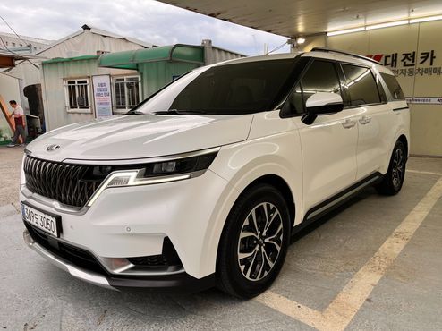 Kia Carnival 9-Seater Noblesse — пробег 96 111 км — фото 3 из 5