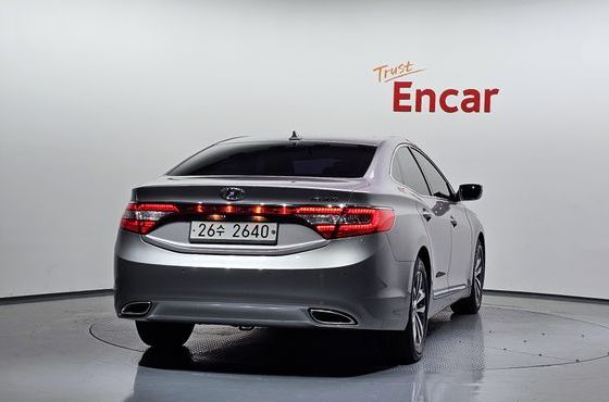 Hyundai Grandeur HG240 Luxury — пробег 186 801 км — фото 4 из 5