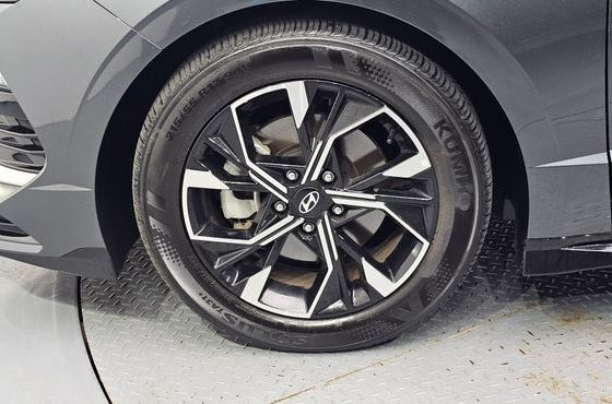 Hyundai Sonata 2.0 Premium — пробег 25 600 км — фото 5 из 5