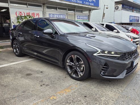 Kia K5 Signature — пробег 14 076 км — фото 3 из 5