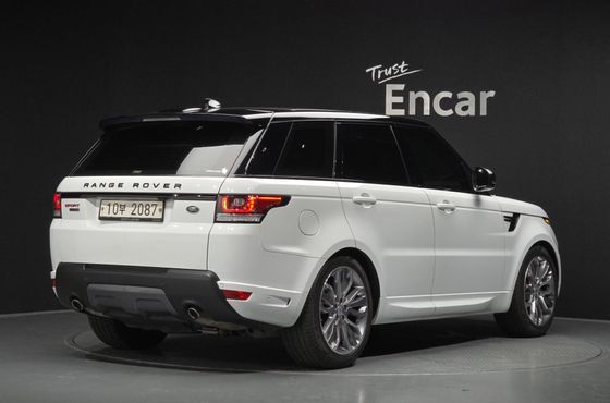 Land Rover Range Rover Sport 3.0 SDV6 AB Dynamic — пробег 124 982 км — фото 2 из 5