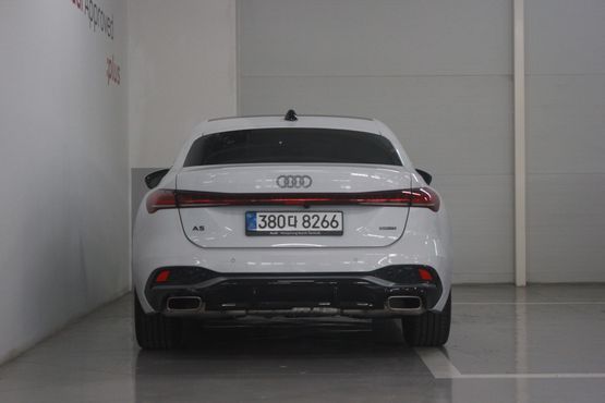 Audi A5 40 TFSI Quattro S Line — пробег 3 500 км — фото 4 из 5