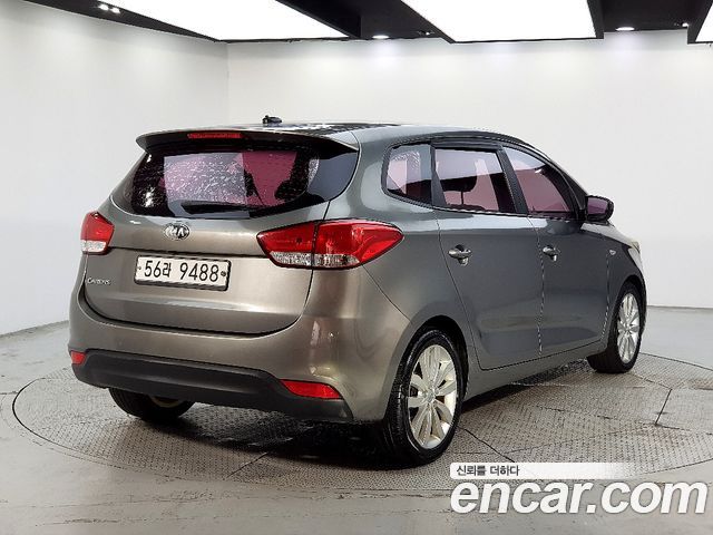 Kia Carens из Кореи Encar