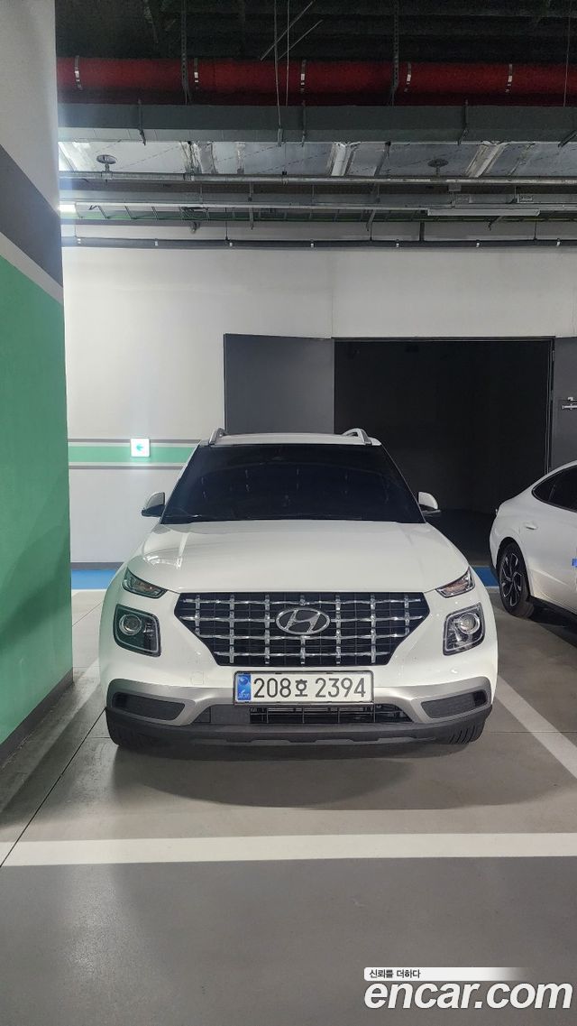 Hyundai Venue 1,6 Premium — пробег 6 966 км — фото 1 из 5