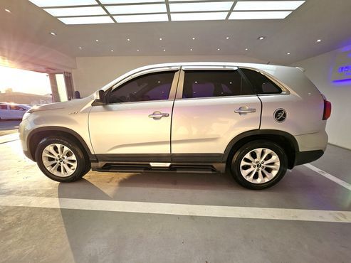 Kia Sorento Diesel 2.0 2WD LX — пробег 210 000 км — фото 4 из 5