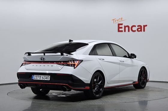 Hyundai AVANTE 2.0 N — пробег 12 945 км — фото 2 из 5