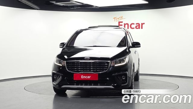Kia Carnival из Кореи Encar
