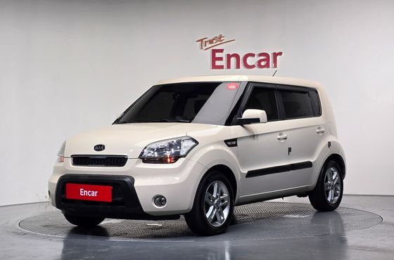 Kia Soul Gasoline 1.6 Smart — пробег 101 974 км — фото 1 из 5