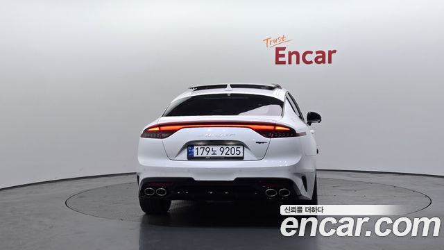 Kia Stinger из Кореи Encar