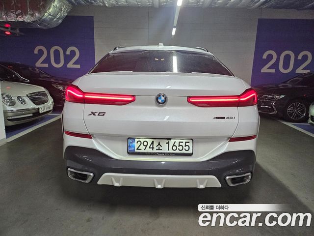BMW X6 xDrive40i M Sport — пробег 30 150 км — фото 4 из 5