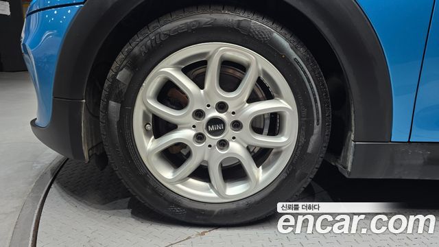 Mini Cooper из Кореи Encar