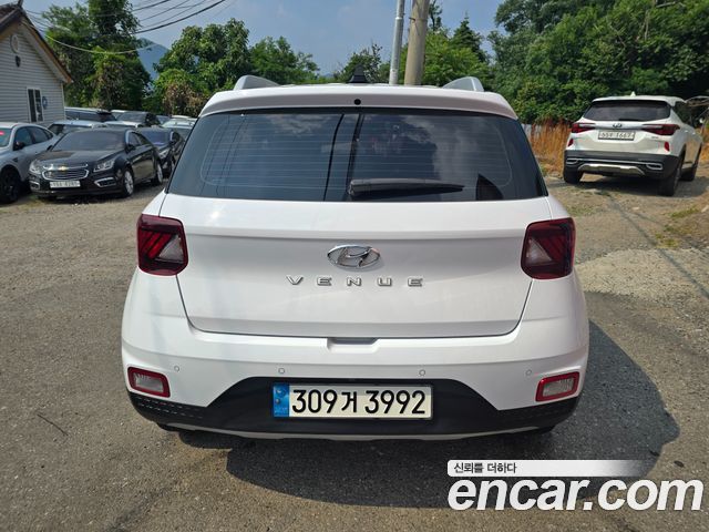 Hyundai Venue из Кореи Encar