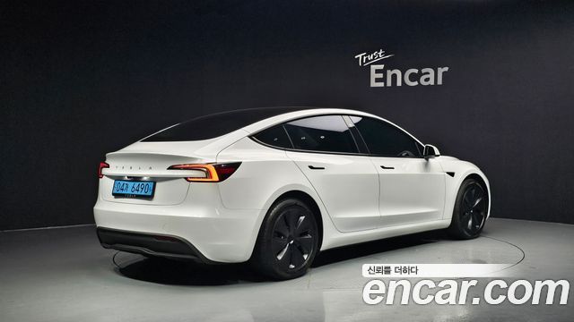 Tesla Model 3 RWD — пробег 53 290 км — фото 2 из 5