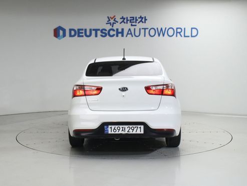 Kia pride 4DR 1.6 GDI Luxury — пробег 106 902 км — фото 4 из 5
