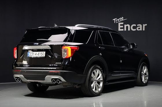 Ford Explorer 3.0 Platinum 4WD — пробег 59 744 км — фото 2 из 5