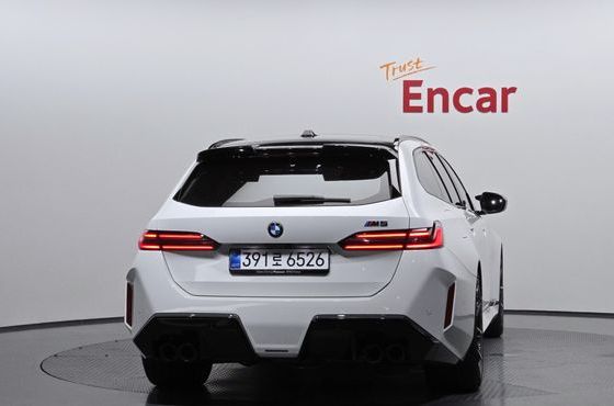 BMW M5 M5 Touring — пробег 5 282 км — фото 4 из 5