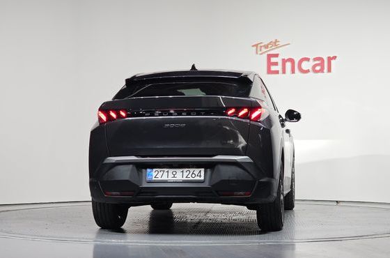 Peugeot 3008 1.2 Hybrid GT — пробег 12 866 км — фото 4 из 5