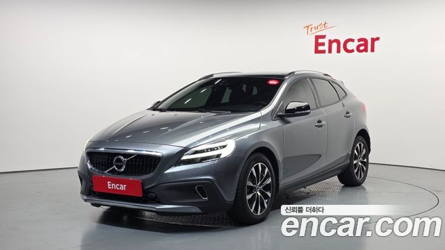 Volvo V40 из Кореи Encar