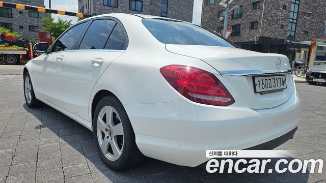 Mercedes-Benz C-Class из Кореи Encar