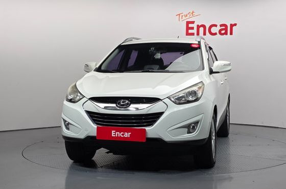 Hyundai Tucson Diesel 2WD LX20 Luxury — пробег 173 555 км — фото 3 из 5