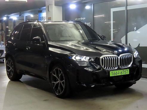 BMW X5 xDrive 40i M Sport — пробег 5 453 км — фото 1 из 5