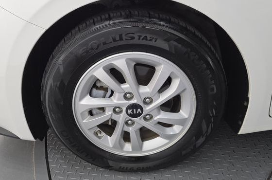 Kia K3 Luxury — пробег 90 376 км — фото 5 из 5